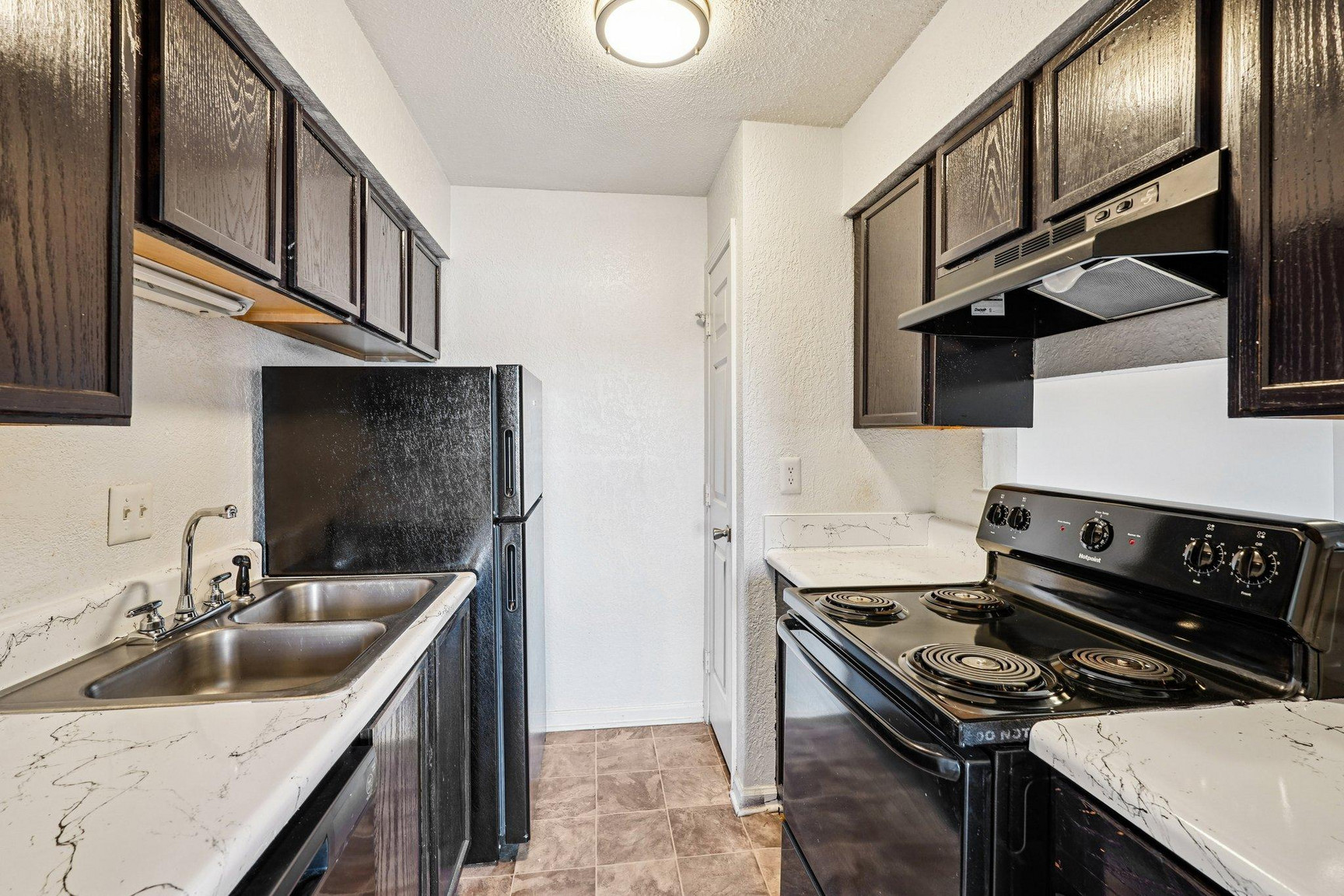 Sharonridge Apartments